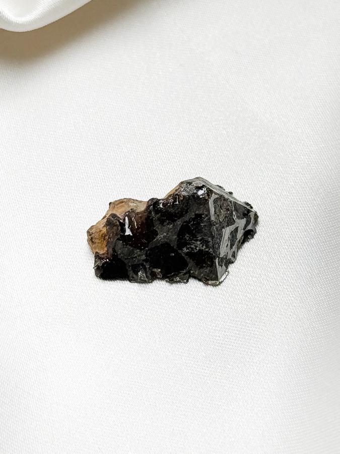 Метеорит сеймчан, 2,5 х 1,5 х 1 см MT-0056, фото 3