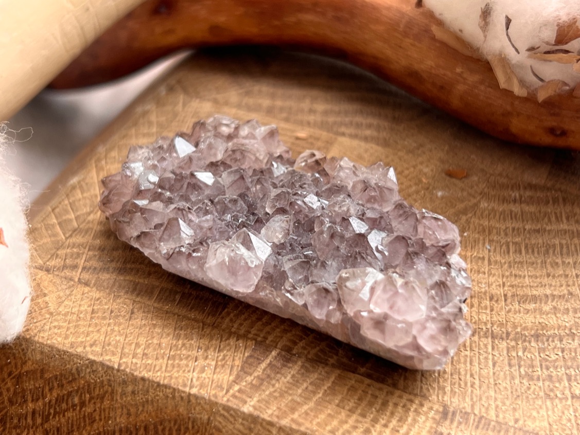 Аметист, друза 1,5 х 2,7 х 5,7 см DRU-0086, фото 4