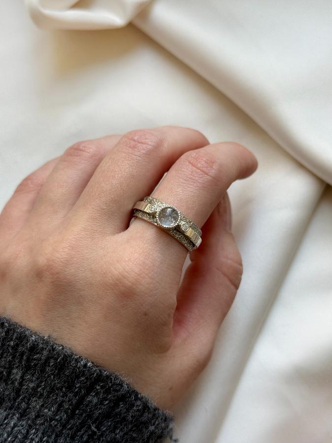 купить Кольцо из серебра с горным хрусталем, 17,8 размер , фото 5