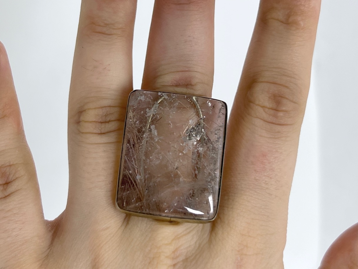купить Кольцо с рутиловым кварцем (волосатиком), 17,5 размер , фото 4