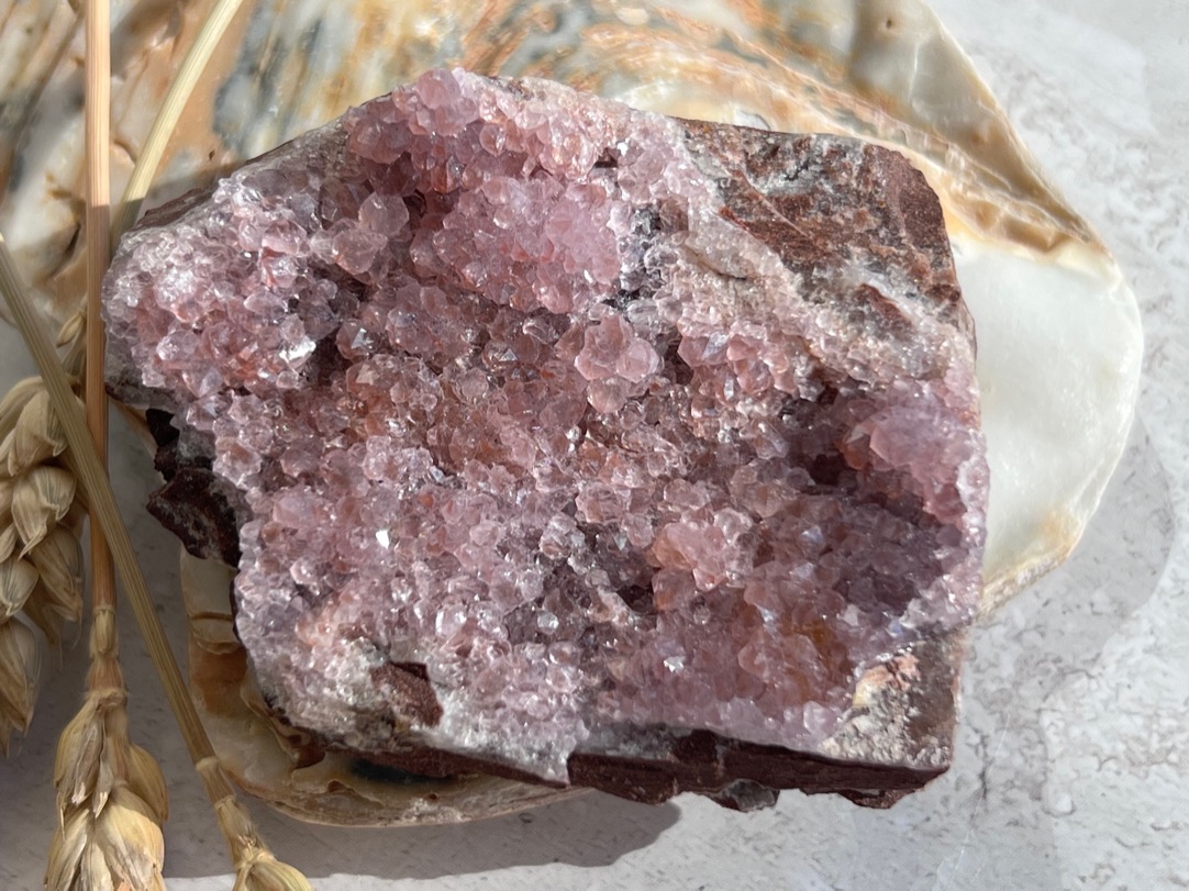 Аметист, друза 7 х 5,5 х 2,9 см DRU-0078, фото 1