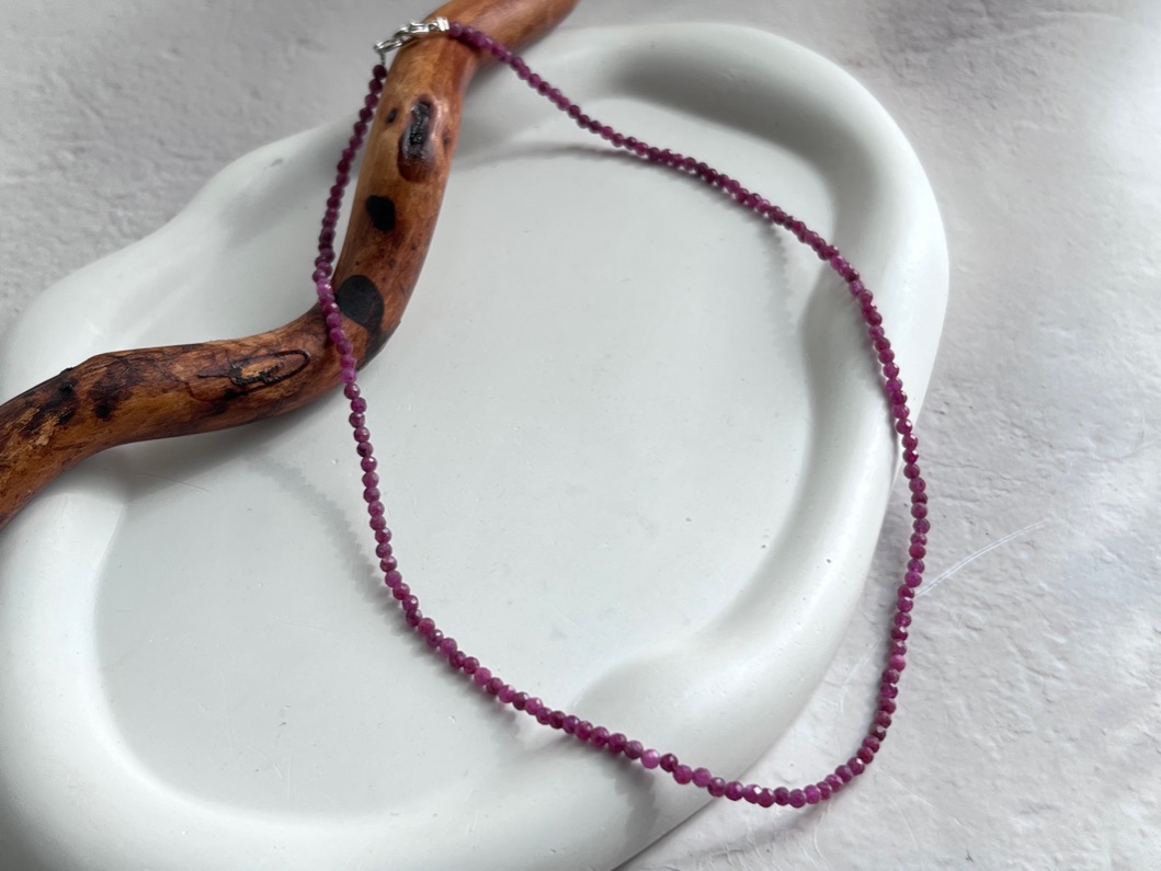 купить Бусы из рубина (красный корунд), огранка , фото 2