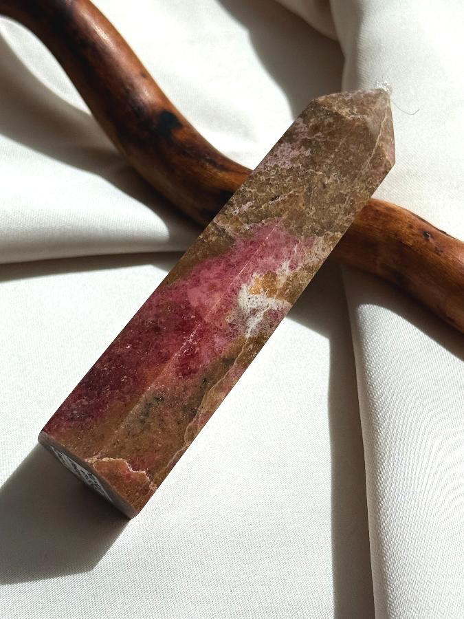 Столбик (обелиск) из родонита, 10 х 2,5 см ST-0050, фото 2