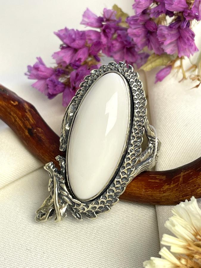 купить Кольцо из серебра с кахолонгом, 19,5 размер  , фото 4
