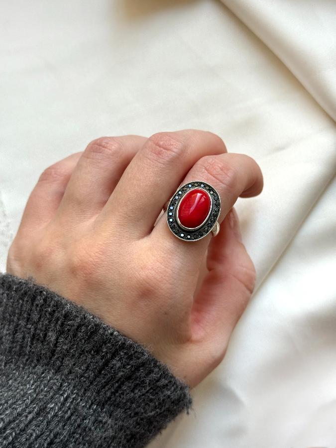купить Кольцо из серебра с кораллом, 17 размер  , фото 5