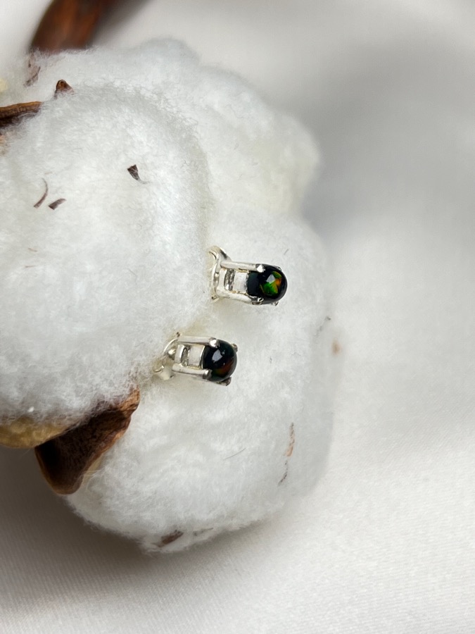 купить Серьги-гвоздики с благородным опалом , фото 3