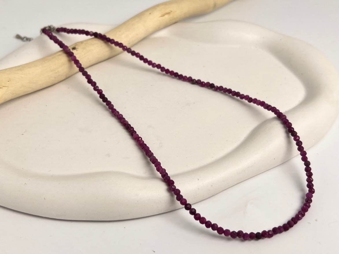 купить Бусы из рубина (красный корунд), огранка , фото 2