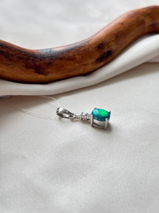 купить Кулон из серебра с опалом (синтетический)  , фото 2