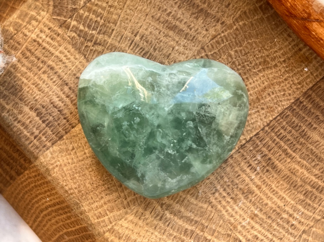 Сердце из флюорита SR-0031, фото 1