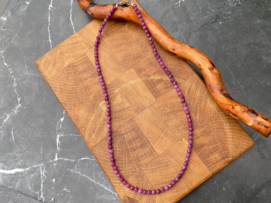 купить Бусы из рубина (красный корунд),в огранке , фото 3