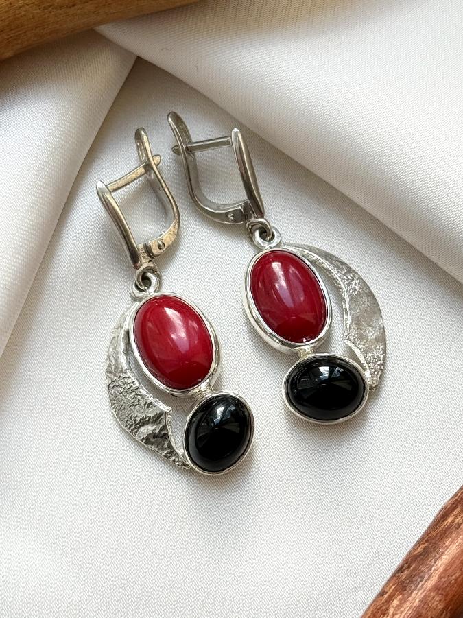 купить Серьги из серебра с кораллом и обсидианом , фото 1