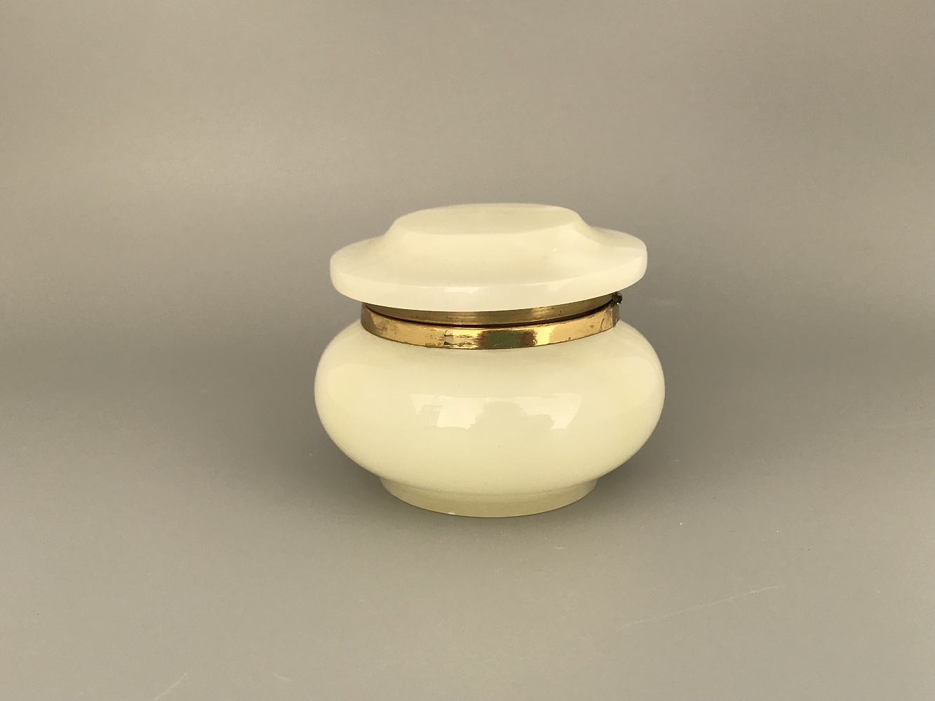 Шкатулка из оникса "Грибок" 5,8х7,5х6,6 см SCH-0010, фото 1